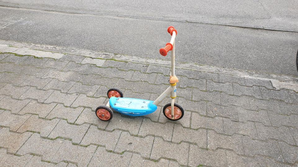 ⭐️ Tausche Roller . Kinderroller gegen 1 Tüte Gummibärchen ⭐️ in Holzgerlingen