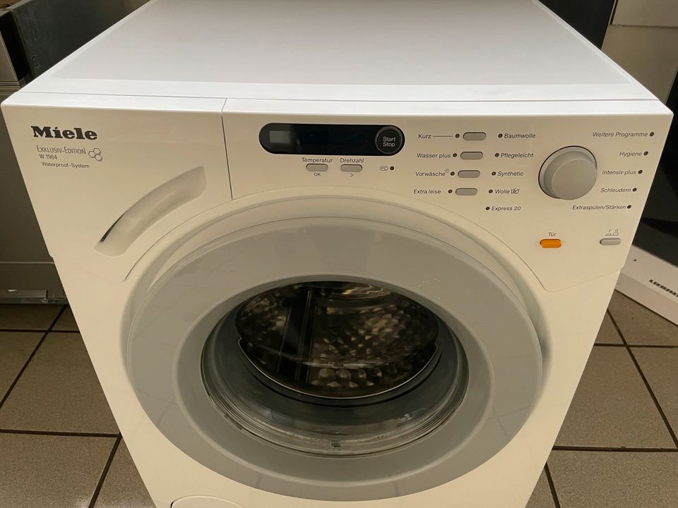 MIELE WASCHMASCHINE 6Kg ( 12 MONATE GARANTIE ) in Garbsen