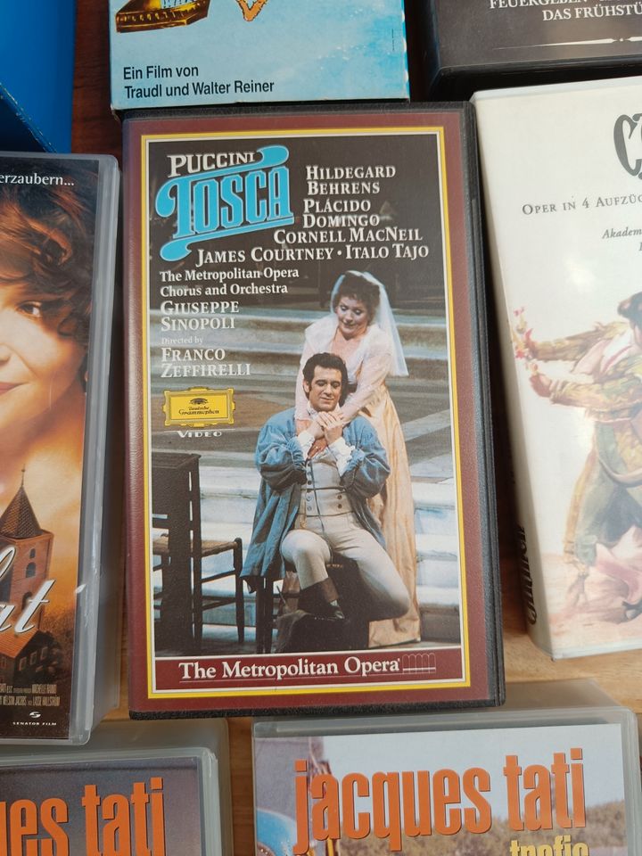 Video Kassetten VHS 80er, Jacques Tati, Kinder, Monaco Franze, .. in Stockdorf