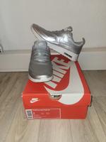 Nike Air Max Thea GR. 38 silber Turnschuhe Sneaker Sachsen - Zschopau Vorschau