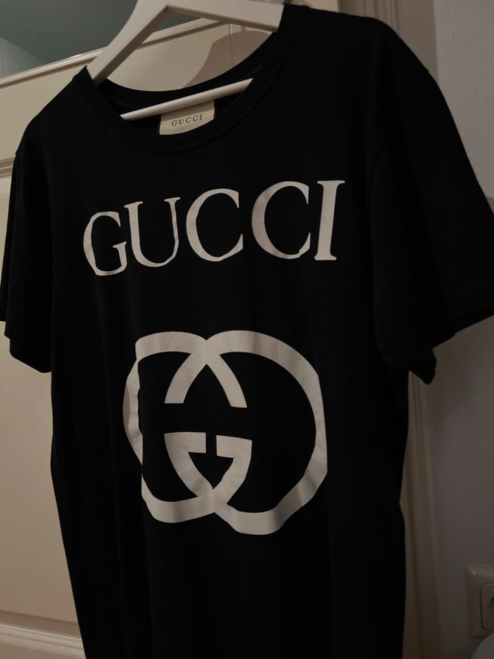 Original Gucci Shirt Tee T-Shirt schwarz oversized Gr. XS bis S in Berlin