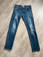 ⭐️ Jeans von Redefined Rebel - Bundweite: 42cm/Gesamtlänge: 102cm Bayern - Roth Vorschau