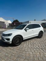 VW Touareg 4,2TDI V8 R Line Facelift mit Mega Ausstattung Nürnberg (Mittelfr) - Kleinreuth b Schweinau Vorschau