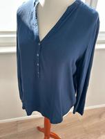 Esprit Bluse Hemd Langarm Viskose Marineblau Dunkelblau 42 Hannover - Mitte Vorschau