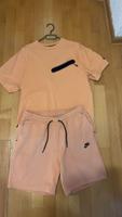 Nike tech fleece Kurz Anzug Hessen - Kelsterbach Vorschau