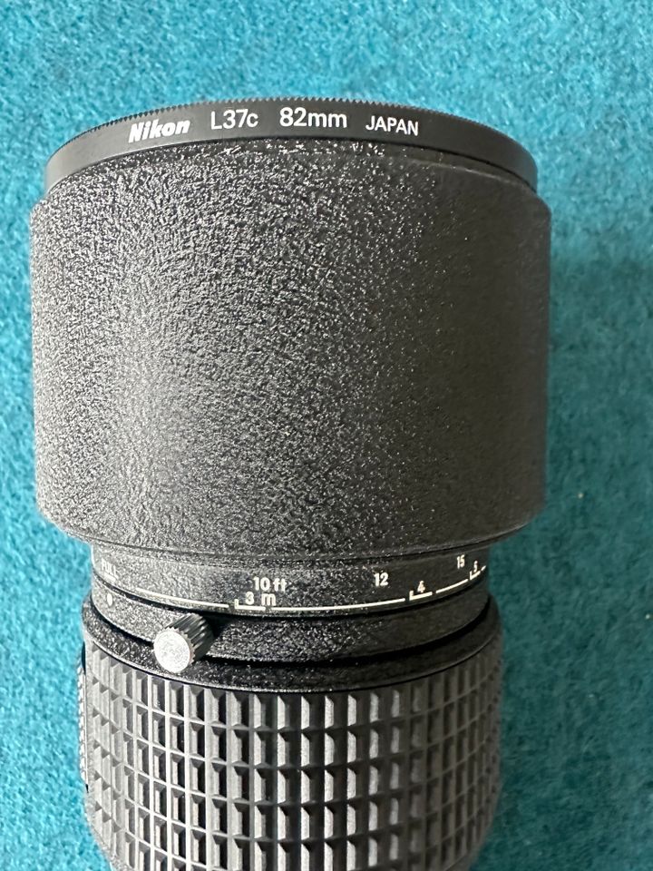 Nikon Nikkor AF 300mm f/4 (IF) ED Teleobjektiv in Bad Vilbel