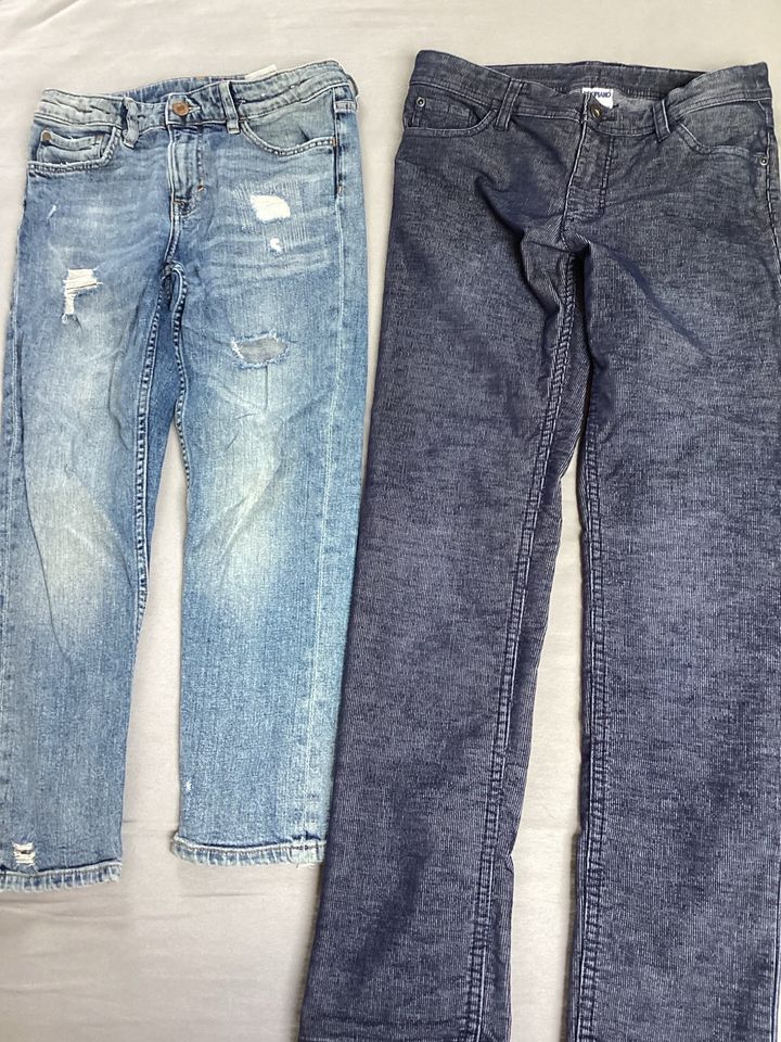 ☀️Wir räumen aus - Jeans normal + 3/4 in Gr 152☀️ in Schweitenkirchen