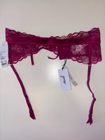 Guess Strumpfhalter / Strapsgürtel Pink Größe M Nordrhein-Westfalen - Lüdenscheid Vorschau