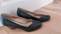 Pumps Schuhe Keilabsatz Gr. 39 Hessen - Oestrich-Winkel Vorschau
