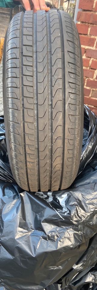 Pirelli Sommerreifen 205/60R16 in Oelsnitz/Erzgeb.