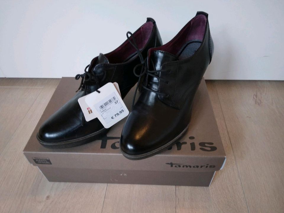 Tamaris Schuhe NEU Gr 37 mit Etikett in Arnsberg