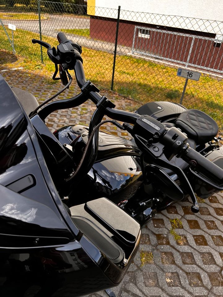 Harley Davidson CVO Road Glide 2019 in Velten