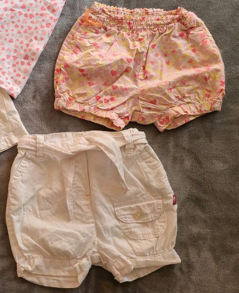 Sommer- Hosen / Shorts für Mädchen in Nierstein