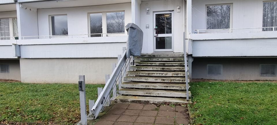 Günstige barrierefreie Erdgeschosswohnung mit Einbauküchen und Balkon!!!!! in Staßfurt