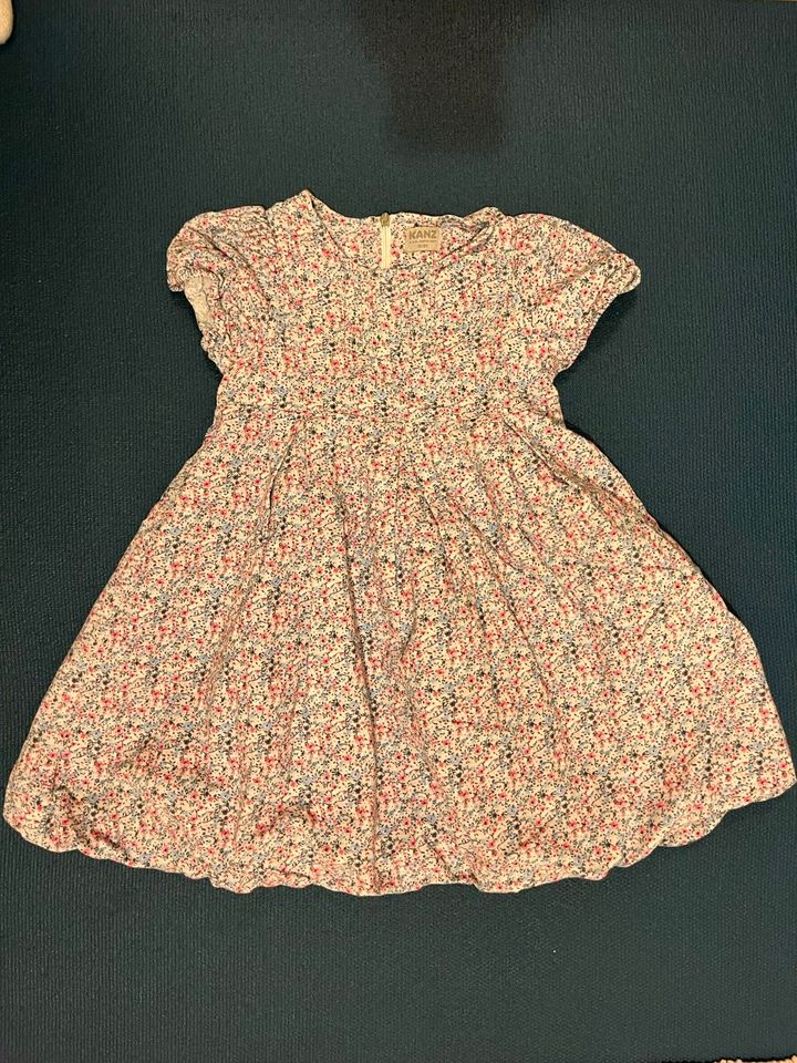 hochwertiges Kleid langarm | Kanz | 110 | Blumen in Rostock