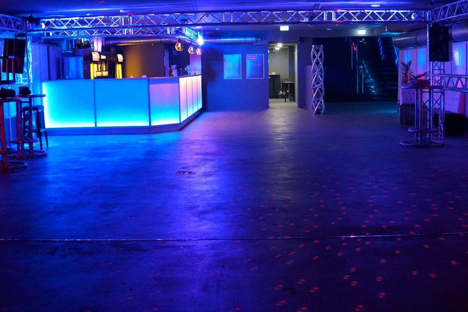 Eventlocation - Veranstaltungsort -  Hochzeitssaal - Club mieten Düsseldorf in Düsseldorf