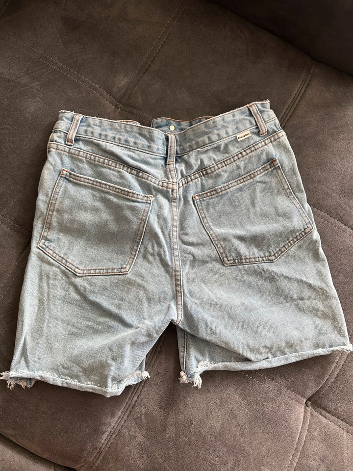 Shorts von Billabong in Duisburg