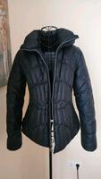 Guess Daunen Jacke in 36 Hessen - Nidderau Vorschau