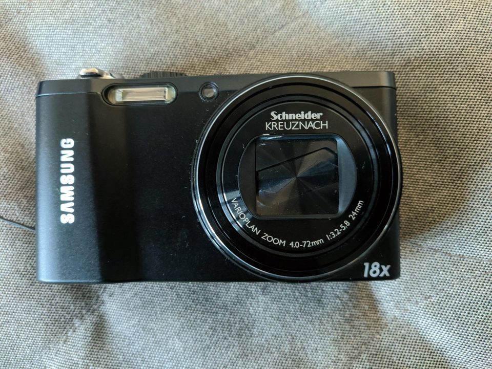 Samsung WB 700 Digitalkamera in Schkeuditz