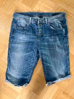 Kurze Jeanshose W30 Herzogtum Lauenburg - Wentorf Vorschau