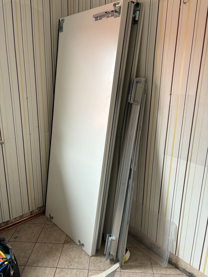Ikea Pax Keliderschrank Schiebetüren 2 Paar 150x 201 cm weiß in Bad Langensalza