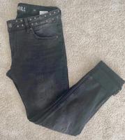 Neuwertige Zhrill Jeans im tollen Design Nieten 28 Oui Opus Nordfriesland - Stedesand  Vorschau