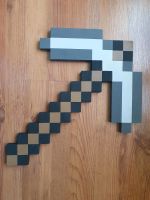 Minecraft Eisenspitzhacke aus Schaumstoff/Gummi Pankow - Prenzlauer Berg Vorschau