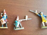 3 alte, bemalte Zinnfiguren, Soldaten, auch Einzelverkauf Niedersachsen - Winsen (Aller) Vorschau