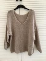 Damen Oversize Pullover Brandenburg - Schönefeld Vorschau