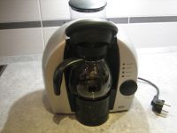 Braun Tassimo +Kanne Kaffeemaschine silber Typ 3107 Bayern - Weißenstadt Vorschau