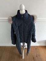 Winterjacke Daunenmantel von DKNY GR. L dunkelblau sehr guter Rheinland-Pfalz - Wallmerod Vorschau