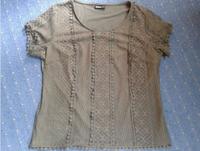 T-Shirt Damen olivgrün, mit Spitzenbesatz, Gr. 42/44 Bayern - Veitsbronn Vorschau