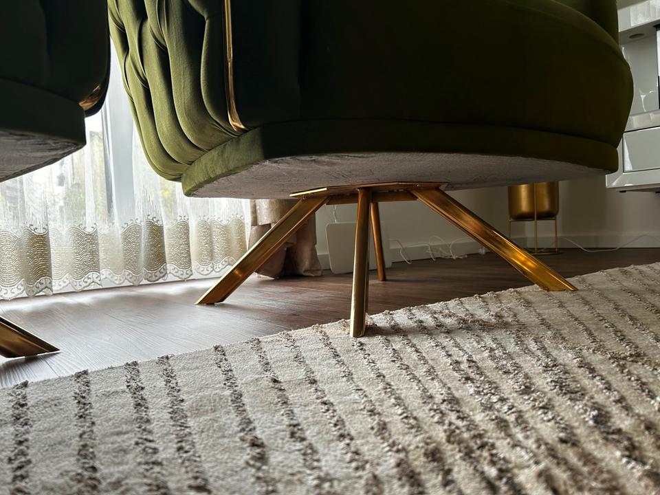 Ich verkaufe Sessel wegen Platzmangel im Wohnzimmer. in Groß-Gerau