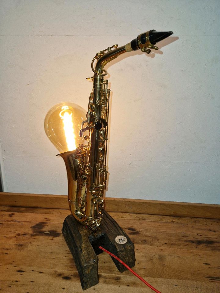 Alt / Alto Saxophon Lampe Stehlampe in Dörentrup