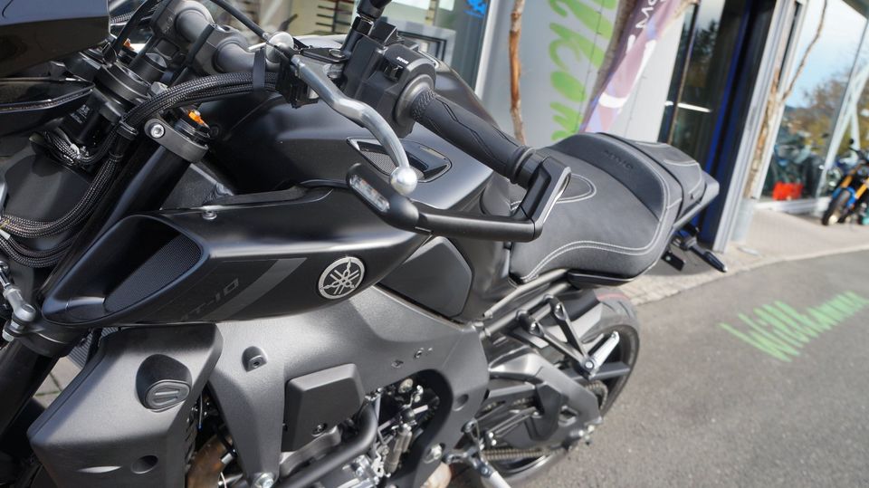 Yamaha MT-10 2022 in Rehau