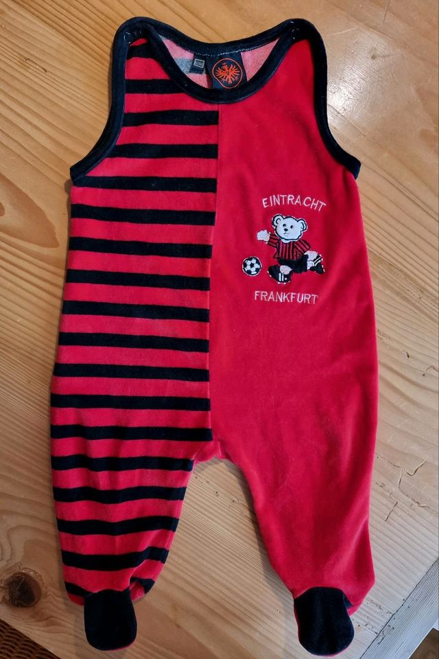 Eintracht Strampler Gr.: 62/68 in Hessen - Offenbach | Babykleidung Größe  68 kaufen | eBay Kleinanzeigen ist jetzt Kleinanzeigen