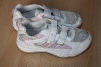 Sportschuhe Turnschuhe Gr.32 Baden-Württemberg - Esslingen Vorschau