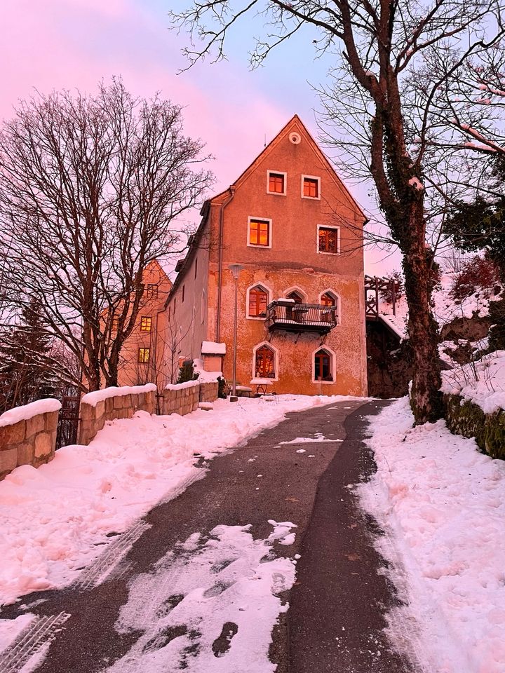 Putzhilfe für 3h/Woche auf Burg Rupprechtstein in Etzelwang