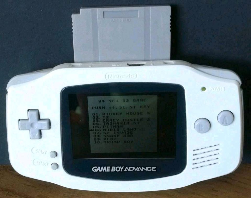 Gameboy Advance + Spiele, Hüllen, Zubehör Yu-Gi-Oh, Advance War in Obertshausen