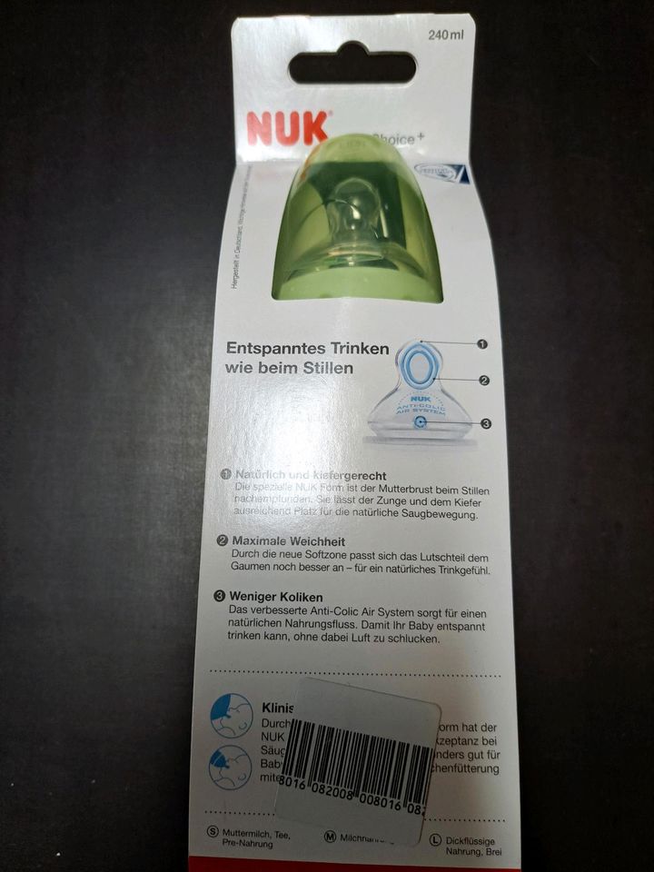 NUK Glastrinkflasche NEU Babys 0-6 Monate in Kraichtal