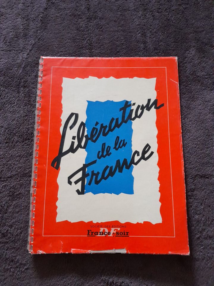Libération de la France (1945) _ Ringbuch in Köln