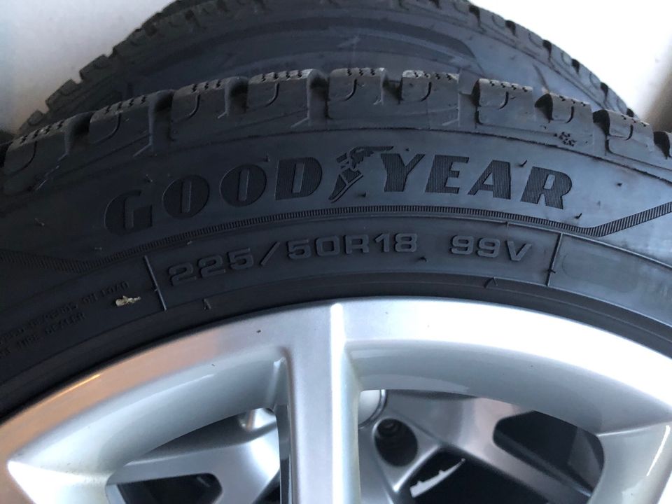 Winterräder für Audi A6, 225/50R18 99V, Original Audi-Felgen in Starnberg