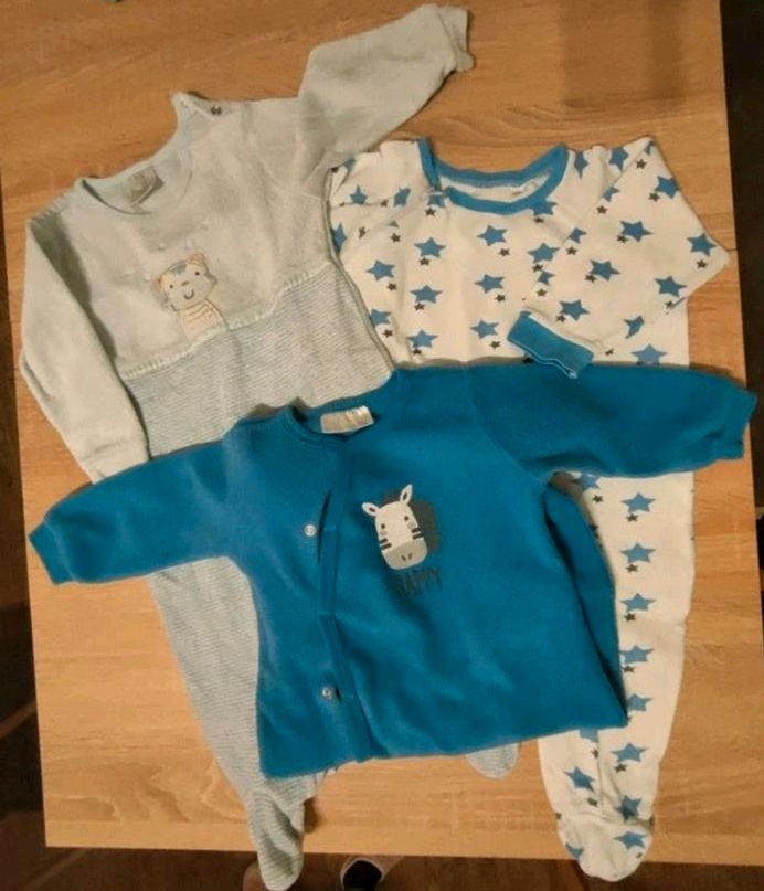 Baby kleinkind Kleiderpaket gr. 74/80 in Ettal