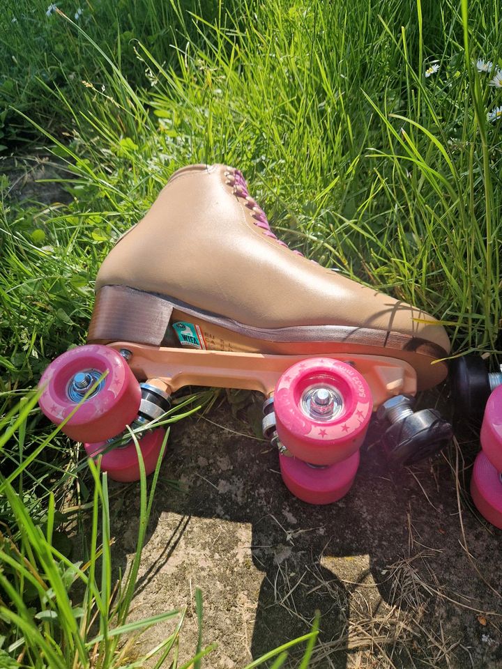 Wifa skates synchro deluxe neu Rollschuhe in Ludwigsburg