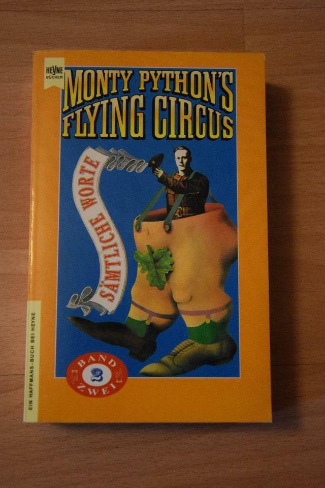 Monty Pythons Flying Circus Sämtliche Worte Band 2 Neuwertig in Dresden