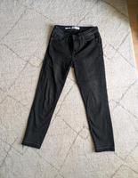 Mango Jeans in schwarz Gr. 38 Düsseldorf - Heerdt Vorschau