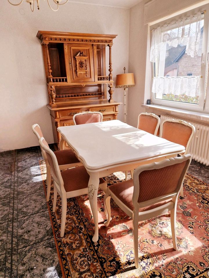 Traumhaft schöne Esszimmer Möbel Vintage Barock in Waldböckelheim