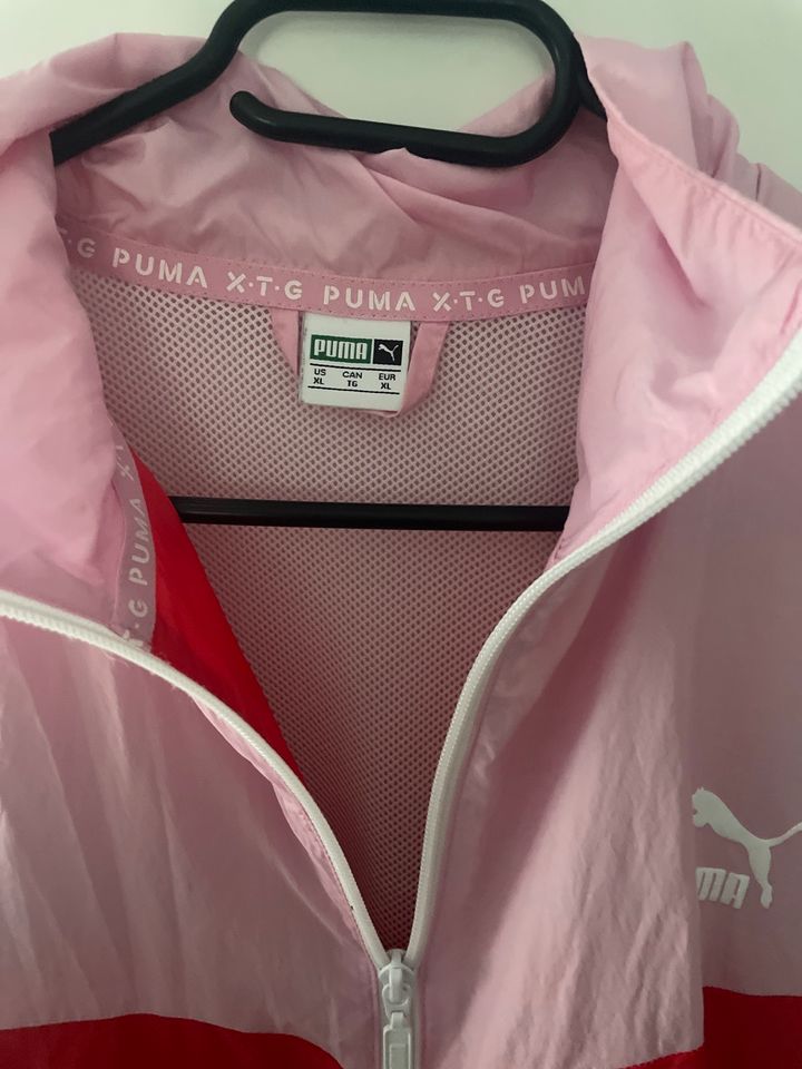 Puma Jacke in Holzminden