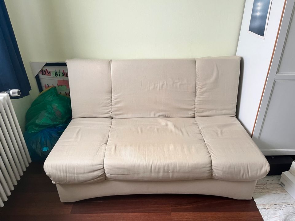 Couch mit Bettfunktion, beige in Frankfurt am Main