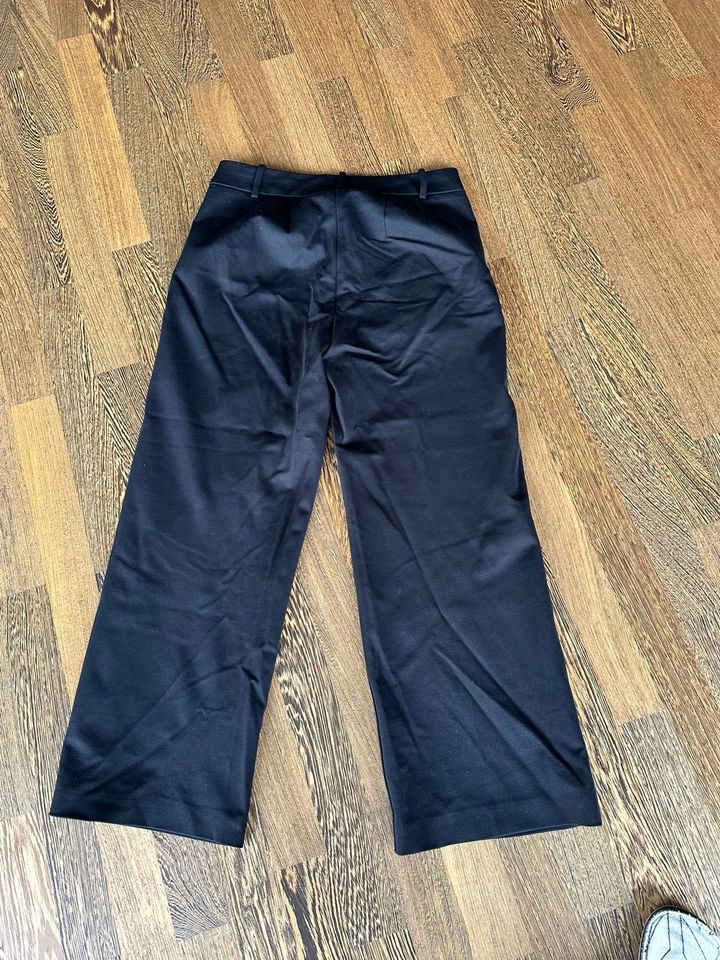 Wide leg Hose von Esprit in schwarz Gr. 40 in Laupheim